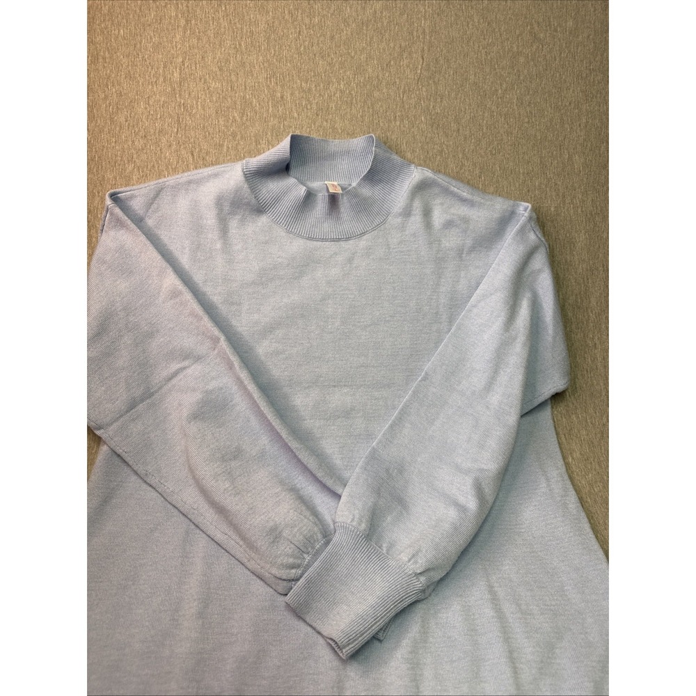 WEACZZY Women's Light Blue Mock Neck Knit Sweater Size L Soft Minimalist Top
